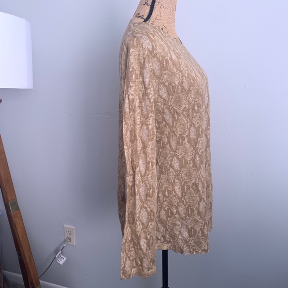 Lauren Ralph Lauren Animal Print Plus Size Top - Picture 5 of 8